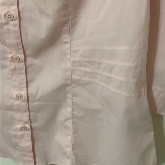 Light pink buttoned shirt - Picture 2 of 3